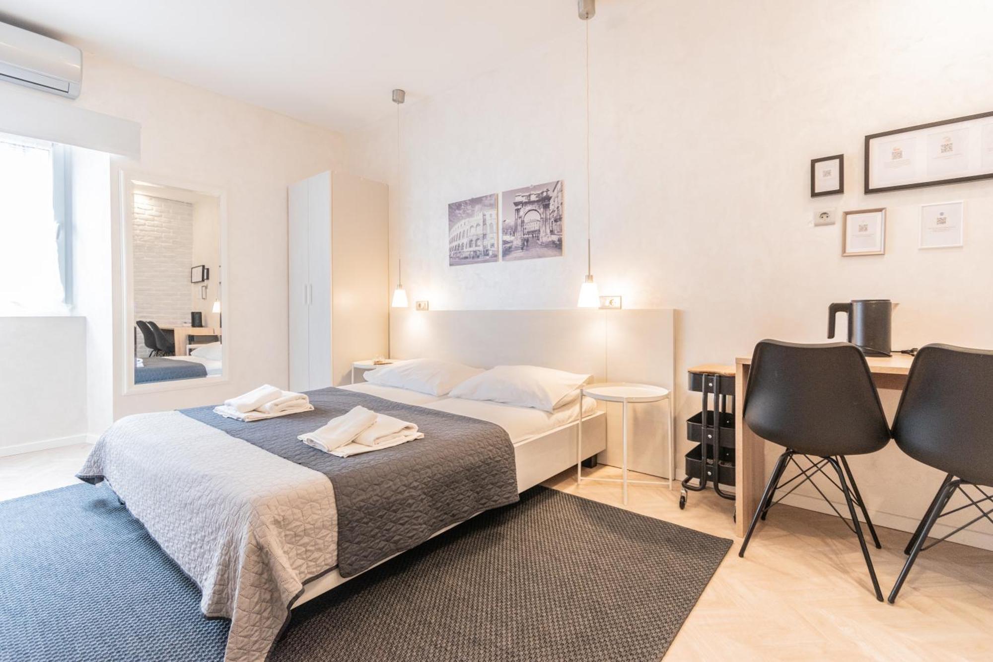 L&B Old Town Studio Apartments พูลา ห้อง รูปภาพ