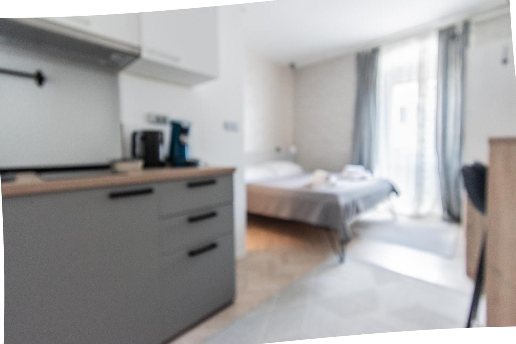 L&B Old Town Studio Apartments พูลา ภายนอก รูปภาพ